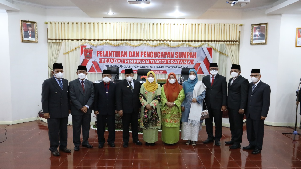 Bupati Agam Melantik 7 Pejabat Eselon II Pemerintah Kabupaten Agam